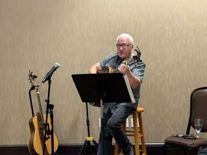 Performance for family dinner by David Petete